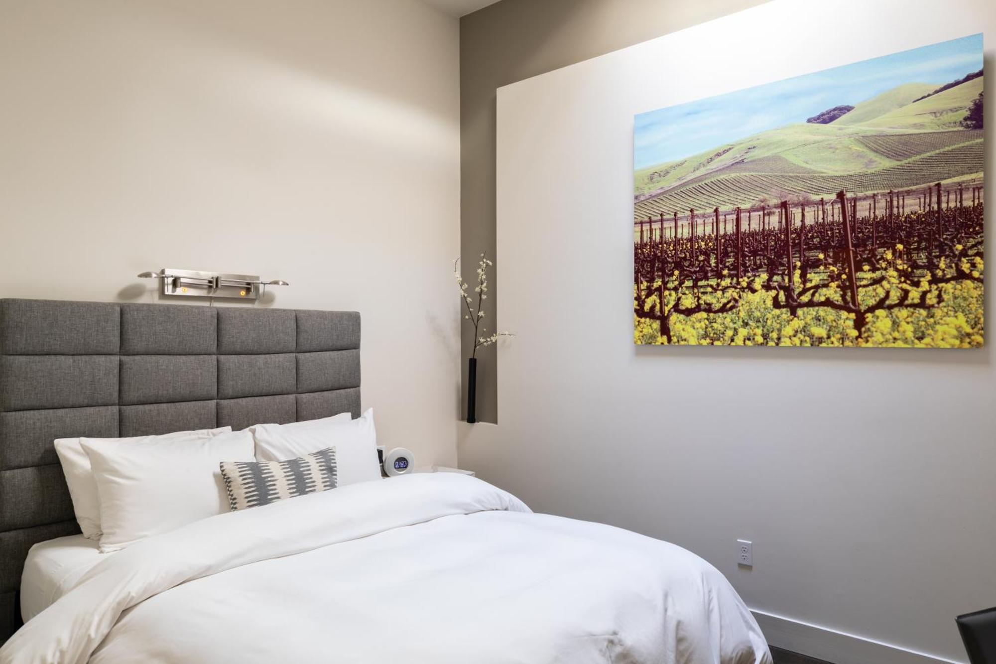 R Inn Napa Bilik gambar